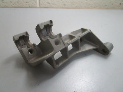 *NEW OEM* 0820 OMC Johnson Evinrude Trunnion Bracket 351927 0351927