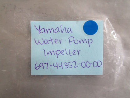 *NEW OEM* 0820 Yamaha Water Pump Impeller 697-44352-00-00