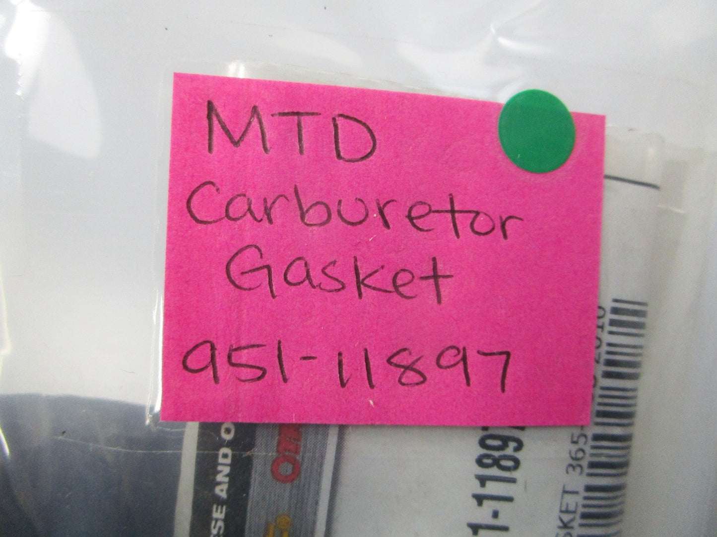 NEW OEM 951-11897 MTD Carburetor Gasket 0810