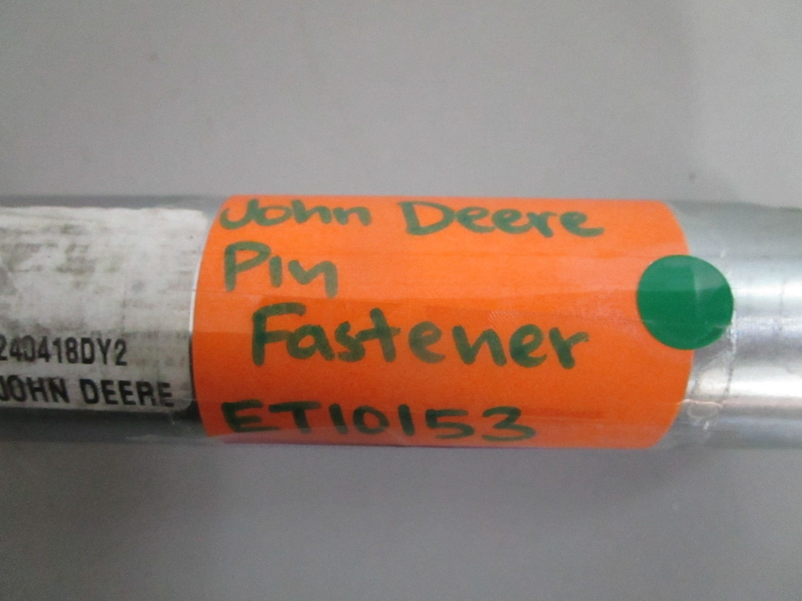 John Deere ET10153 NEW OEM Pin Fastener Heavy Equipment Tractor Genuine JD 0820