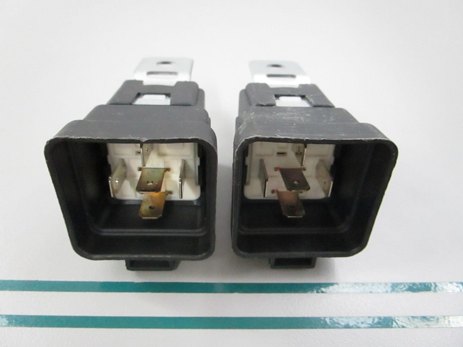NEW (LOT OF 2) 151 Replaces: Mercury 882751A1 Pro Marine Relay 0810