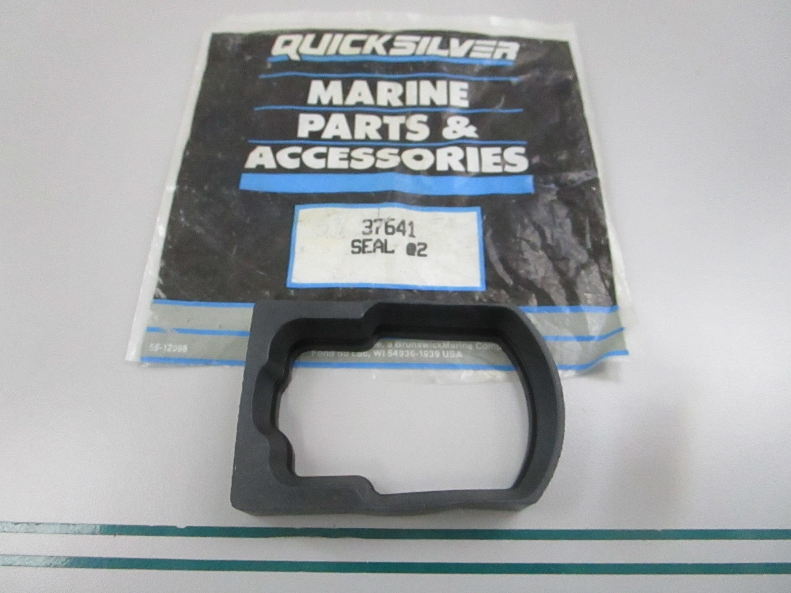 NEW OEM 37641 Mercury Quicksilver Seal 0810