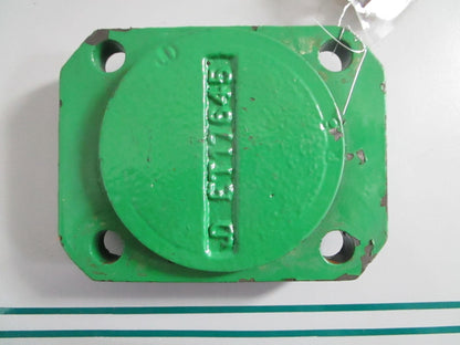 NEW OEM MT7001 ET17645 John Deere Cap 0820