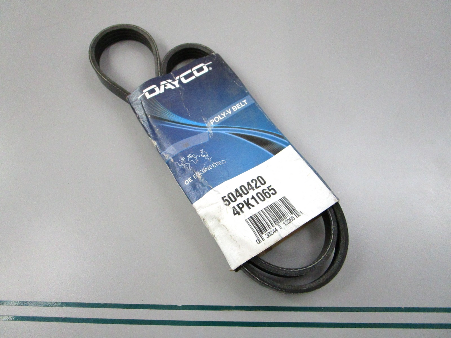 NEW 5040420 Dayco Serpentine Belt 0810