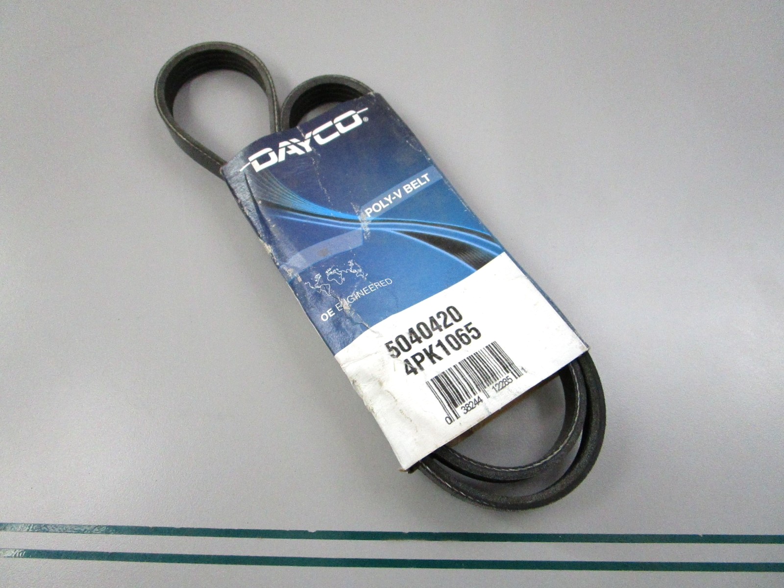 NEW 5040420 Dayco Serpentine Belt 0810