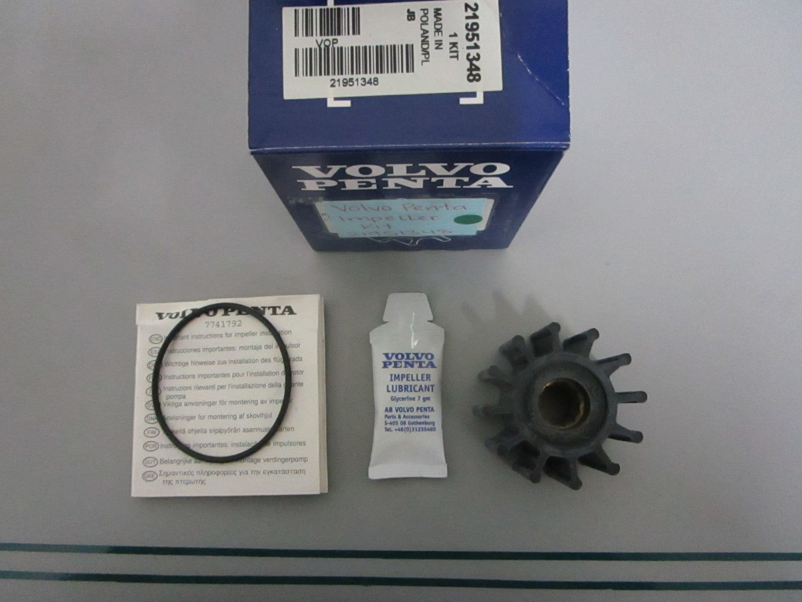 NEW OEM 21951348 Volvo Penta Impeller Kit 0820