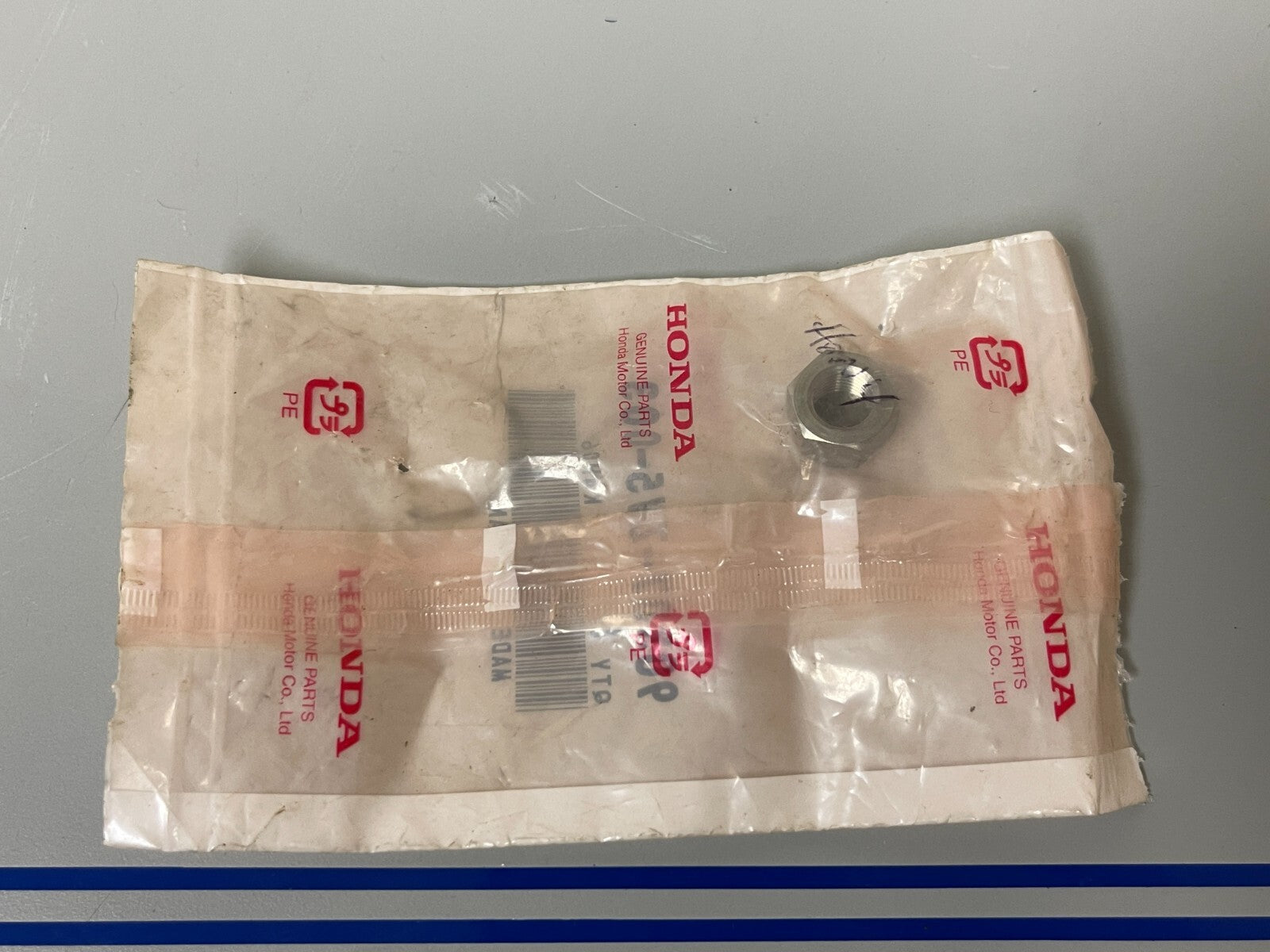 *NEW OEM* 0810 Honda Lock Nut 90307-ZV5-003