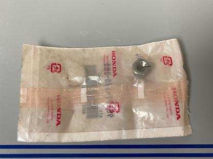 *NEW OEM* 0810 Honda Lock Nut 90307-ZV5-003