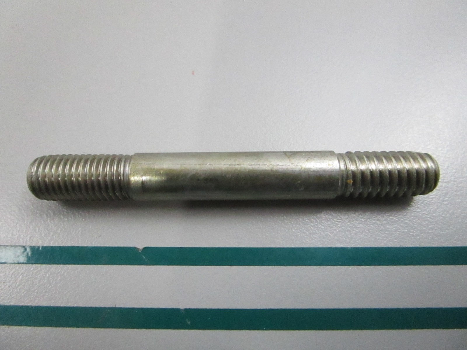 NEW OEM 16-68167 Mercury Quicksilver Stud 0810