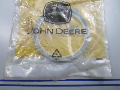 *NEW OEM* 0810 John Deere Seal TH102446