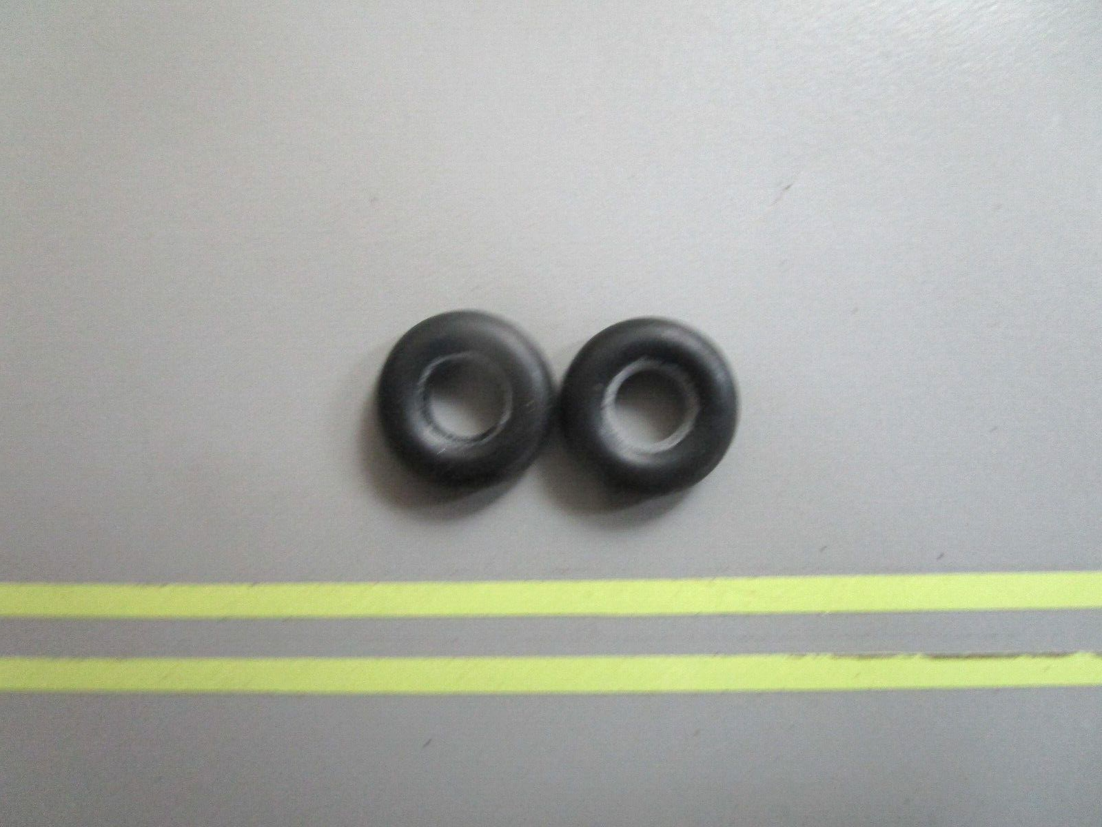 *NEW OEM* (LOT OF 2) 0750 OMC Johnson Evinrude O-RING 301877 0301877