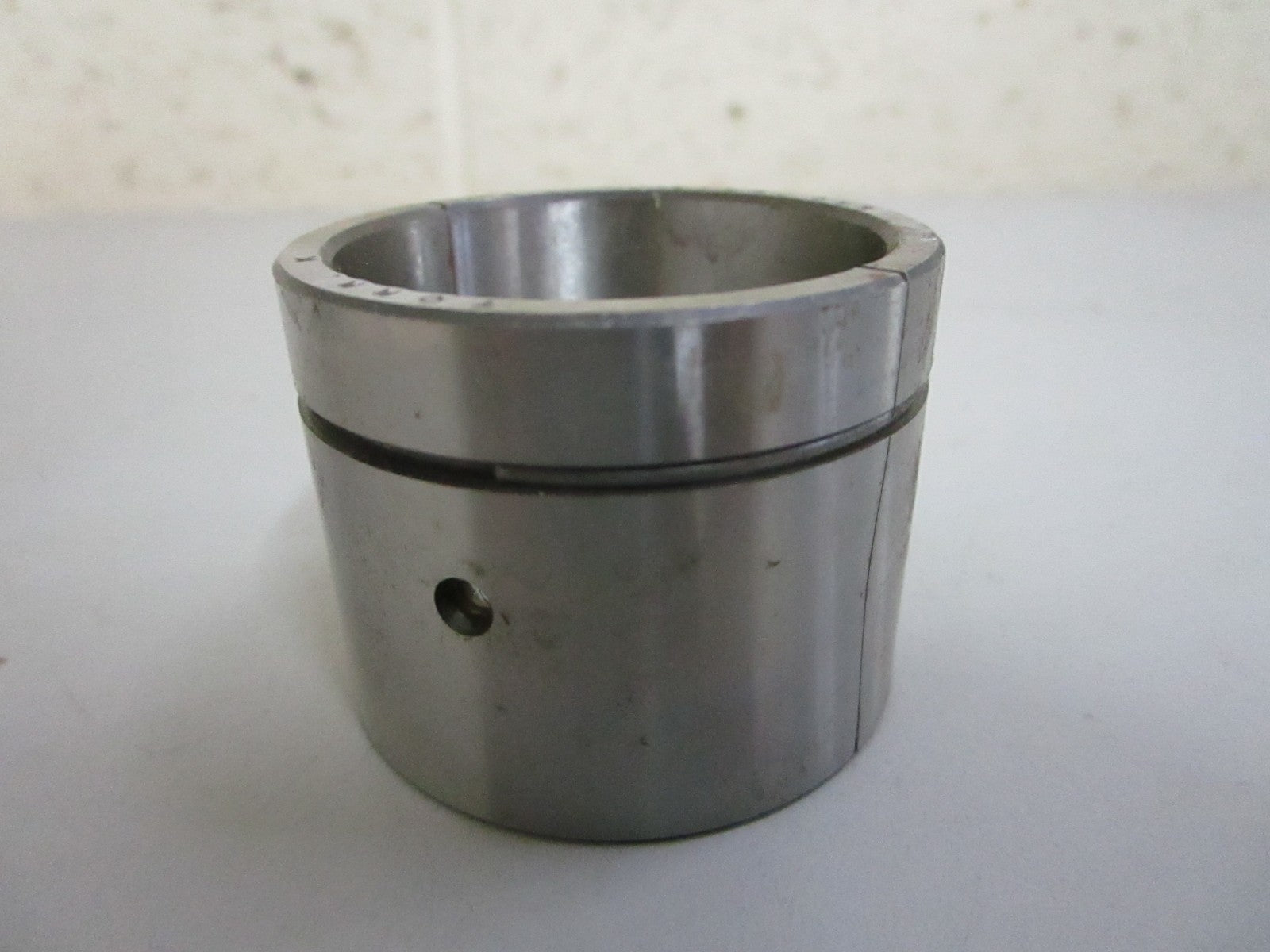 *NEW OEM* 0820 Mercury Quicksilver Center Main Race 26113T