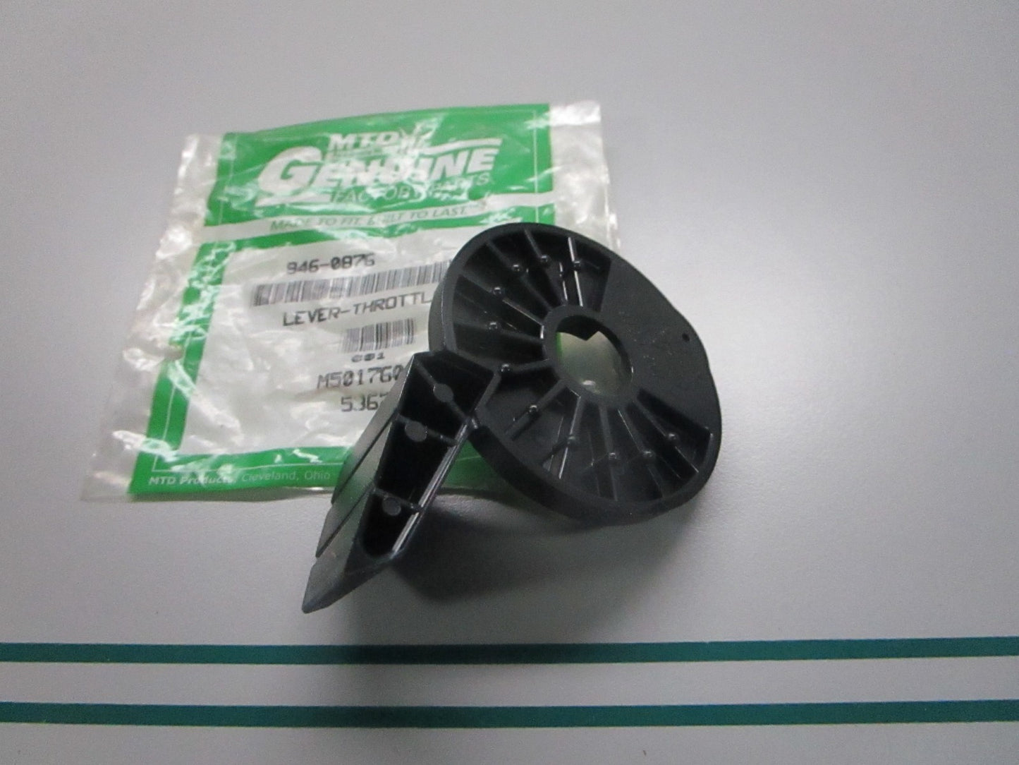 NEW OEM 946-0876 MTD Throttle Lever 0810