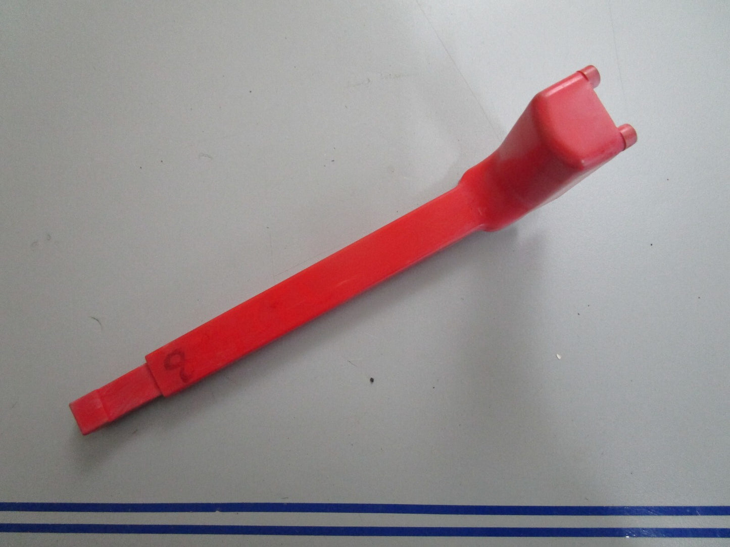 *NEW OEM* 0820 OMC Johnson Evinrude Neutral Lock Slide 332428 0332428