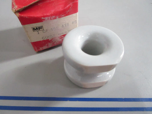 NEW OEM 152438M1 Massey Ferguson Guide 0820