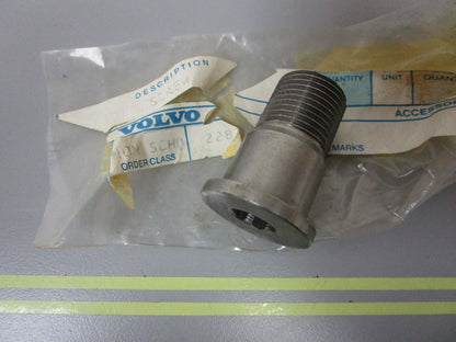*NEW OEM* 0720 Volvo Penta Shoulder Screw 839696