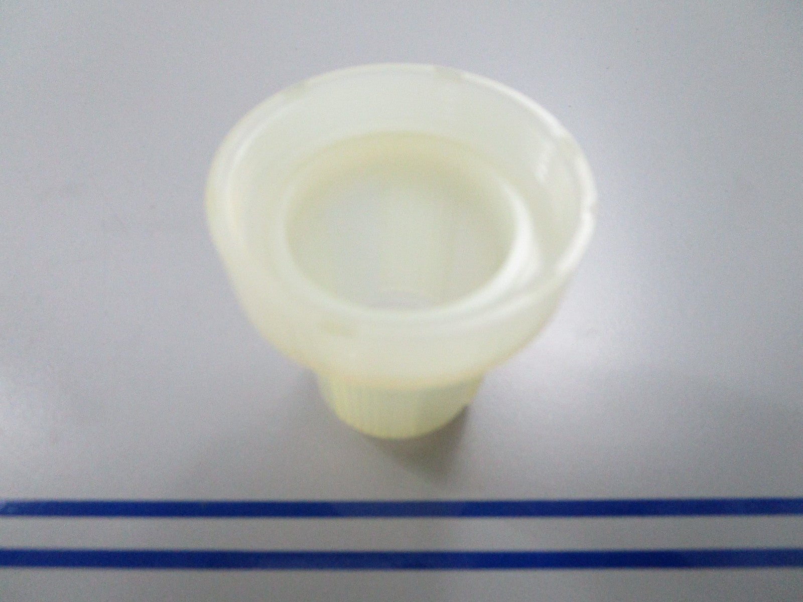 *NEW OEM* 0810 Mercury Quicksilver Fuel Filter Bowl Cap 82784M