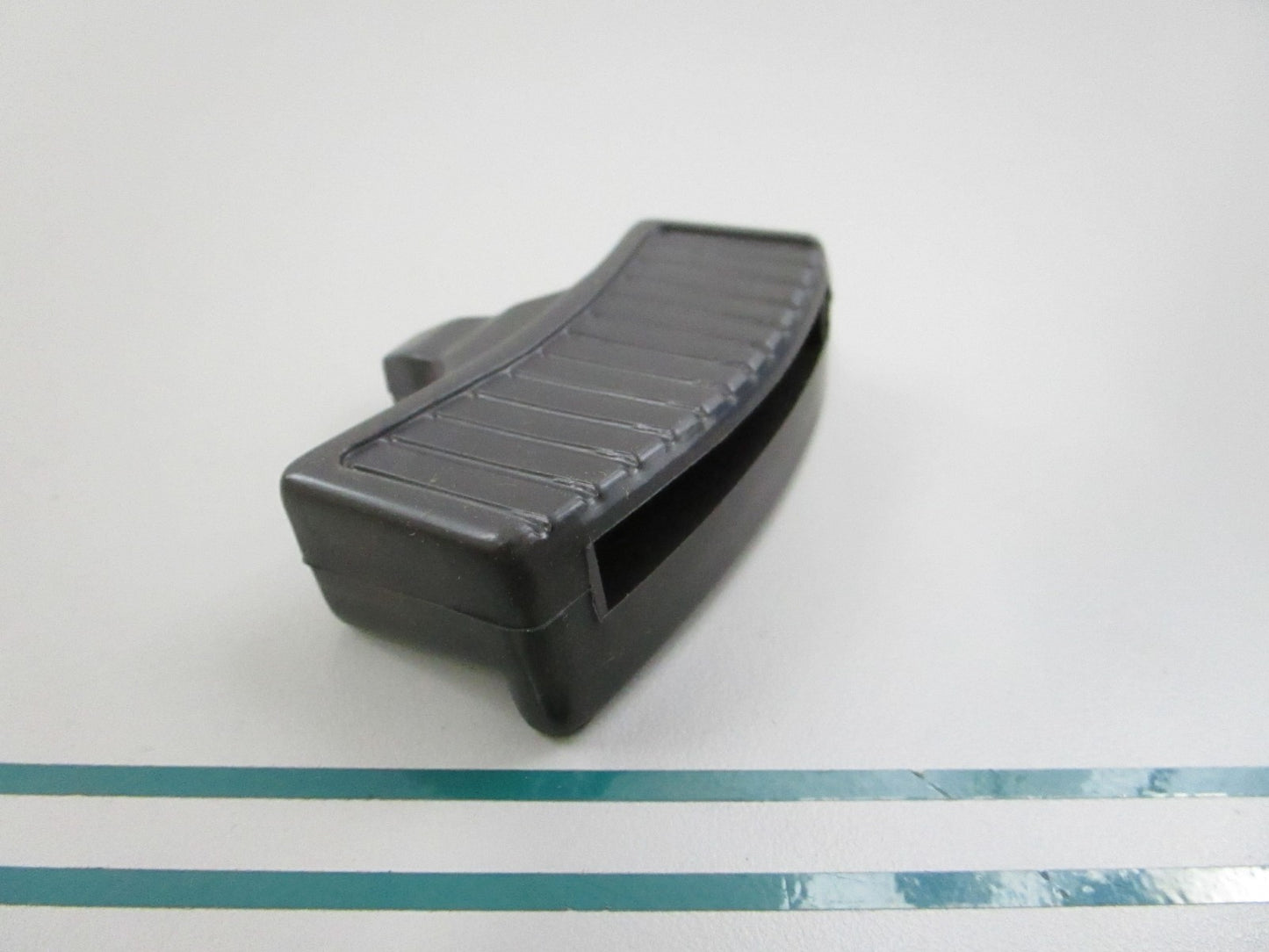 NEW OEM 30782 Mercury Quicksilver Handle 0810