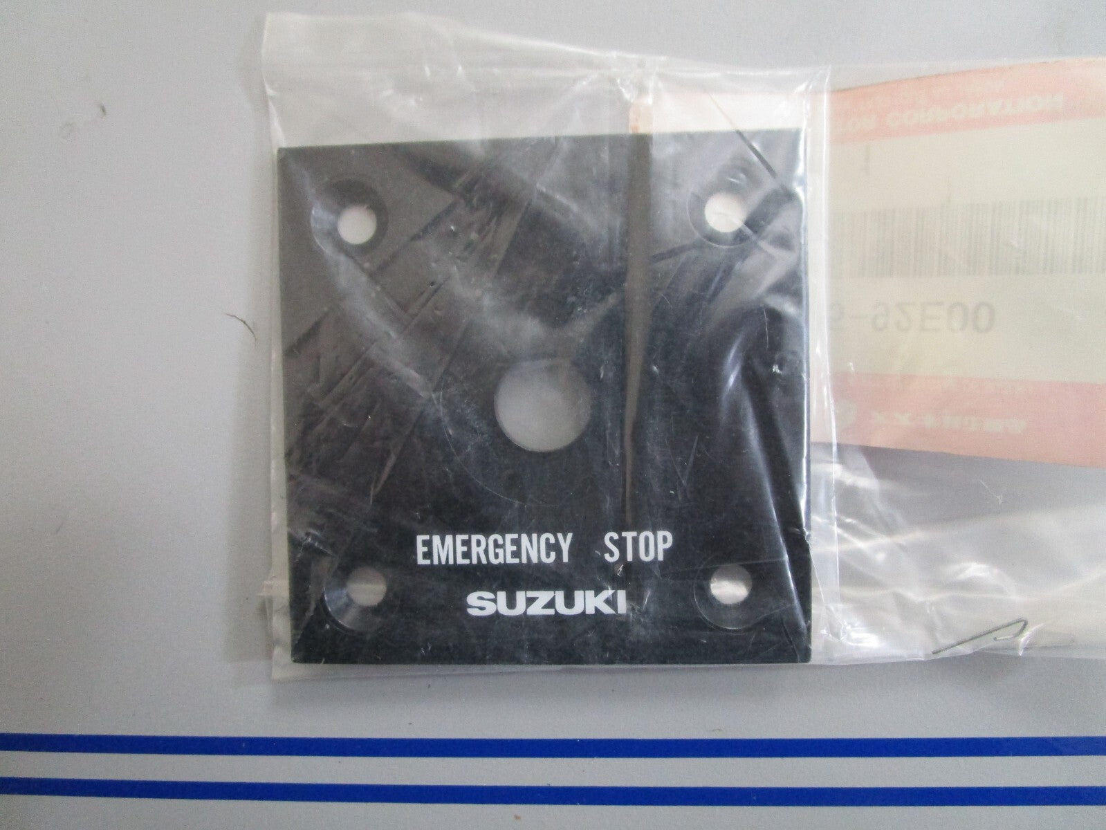 *NEW OEM* 0810 Suzuki Emergency Stop Switch Panel 37825-92E00