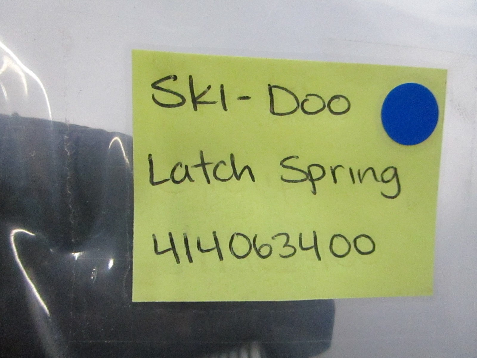 *NEW* 0810 Ski-Doo Latch Spring 414063400