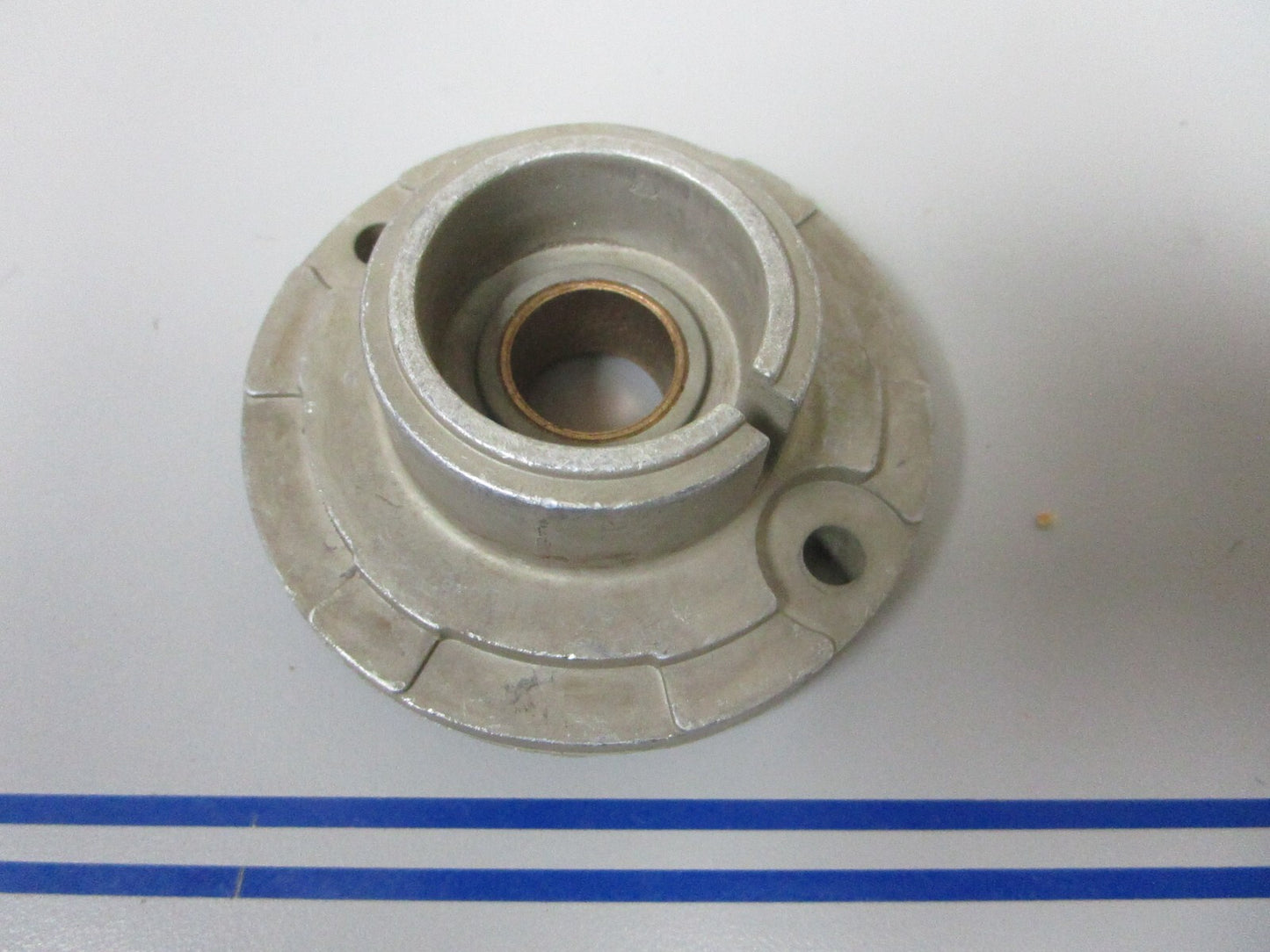 *NEW OEM* 0810 OMC Johnson Evinrude Drive End Cap 585264 0585264