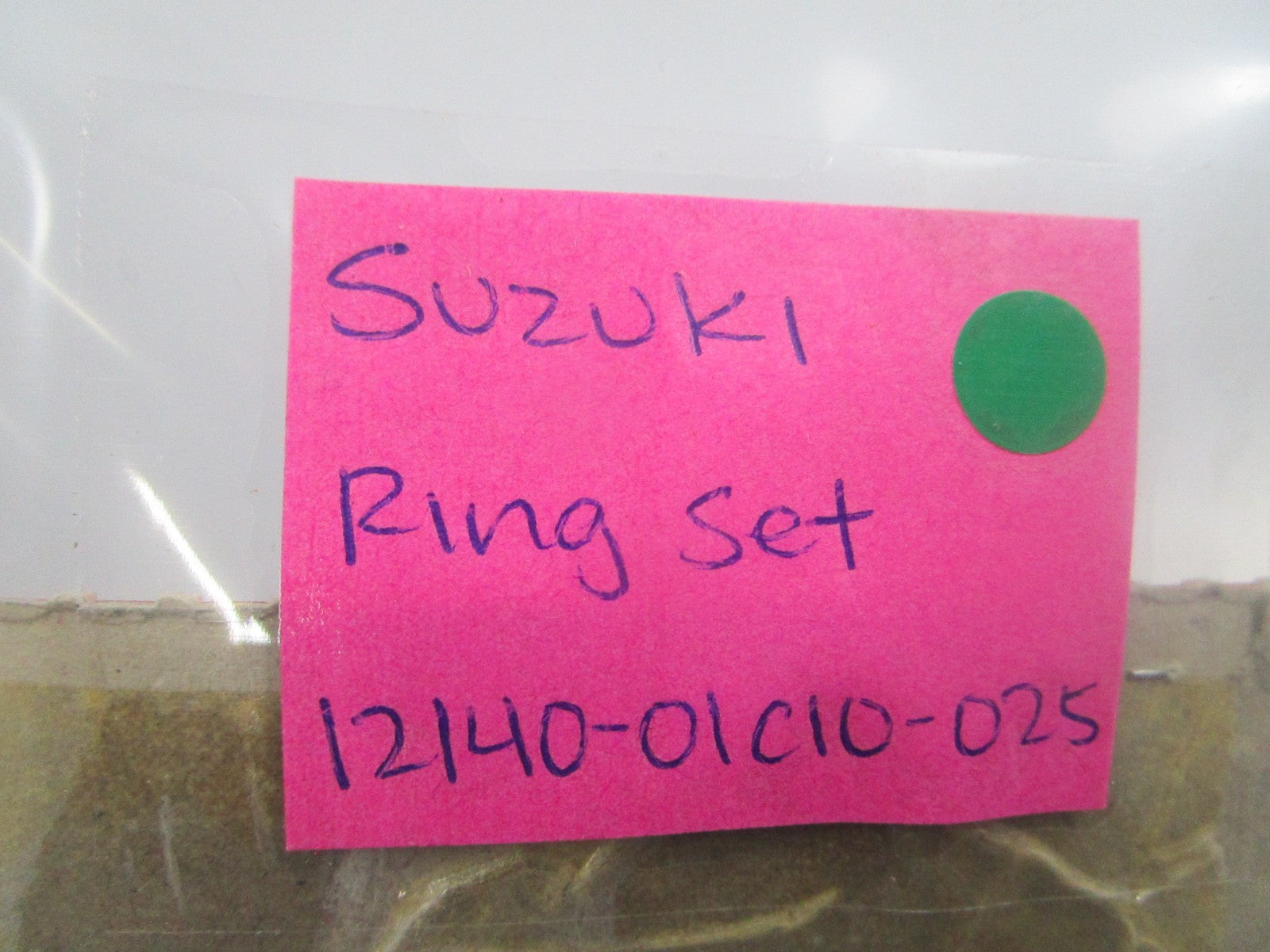 NEW OEM 12140-01C10-025 Suzuki Piston Ring Set 0810