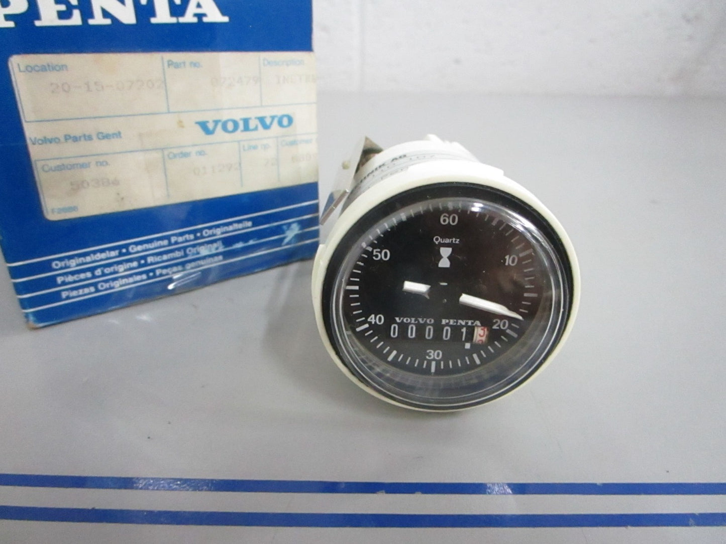 *NEW OEM* 0820 Volvo Penta Hourmeter 872479