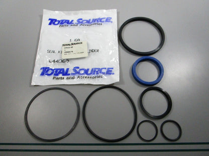 NEW Replaces: CR089718 Total Source Tilt Cylinder Seal Kit 0810
