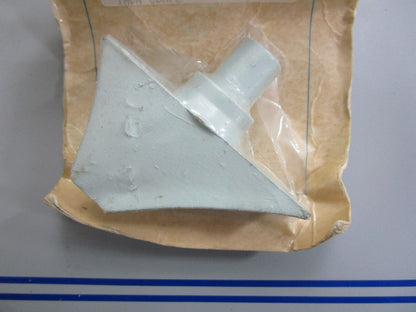 *NEW OEM* 0820 Volvo Penta Fin 852646