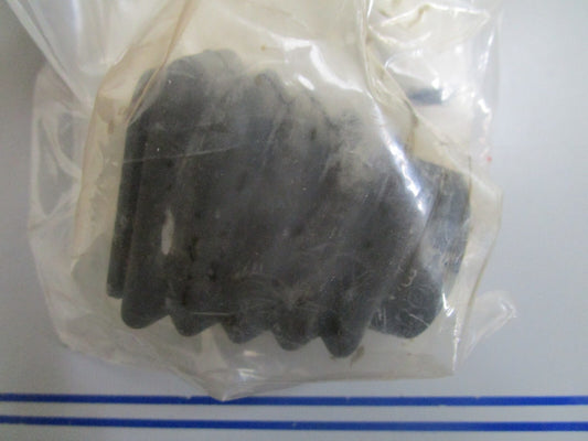 *NEW OEM* 0810 OMC Johnson Evinrude Grommet 336384 0336384