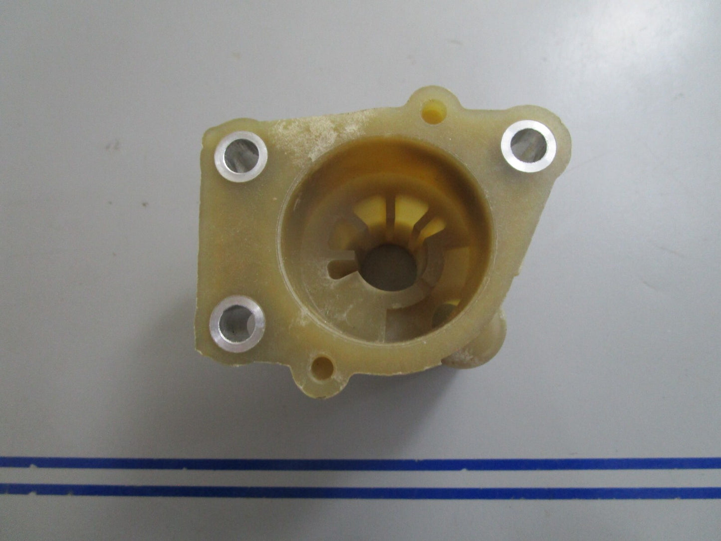 *NEW OEM* 0810 Mercury Quicksilver Water Pump Housing 47-81074T