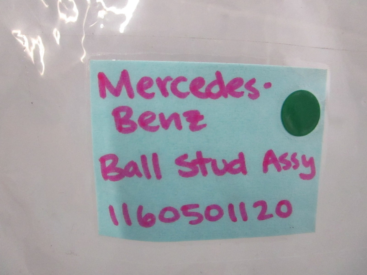 NEW OEM 1160501120 Mercedes-Benz Ball Stud Assembly 0810