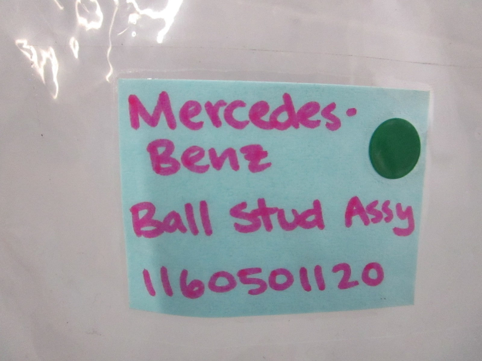 NEW OEM 1160501120 Mercedes-Benz Ball Stud Assembly 0810