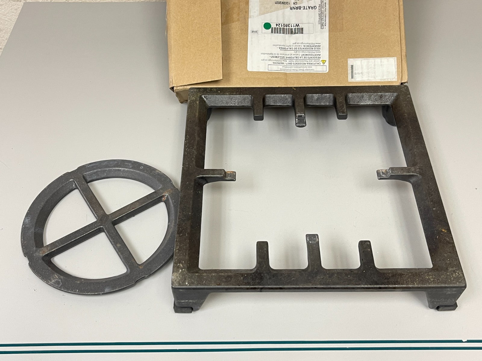 Whirlpool NEW OEM Cast Iron Burner Grate W11380124 KitchenAid Gas Range 0720