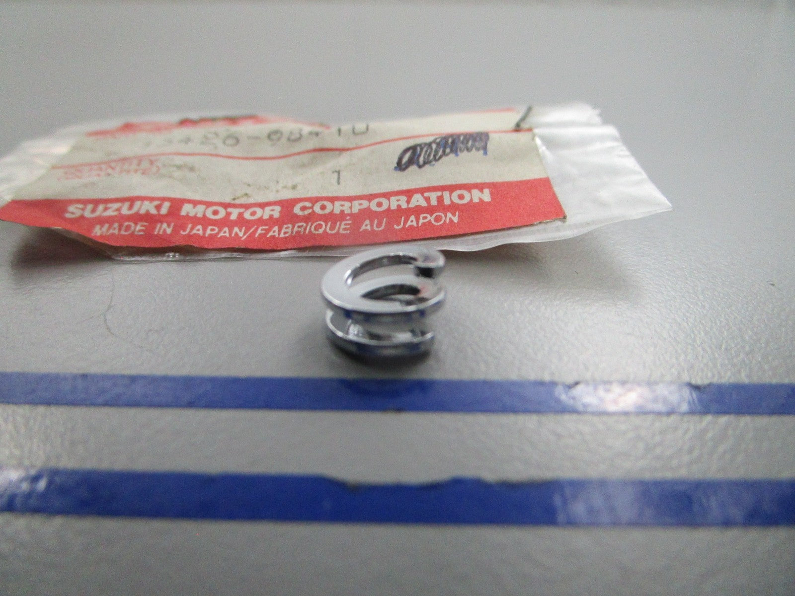 NEW OEM Suzuki 13426-98410 Spring 0810