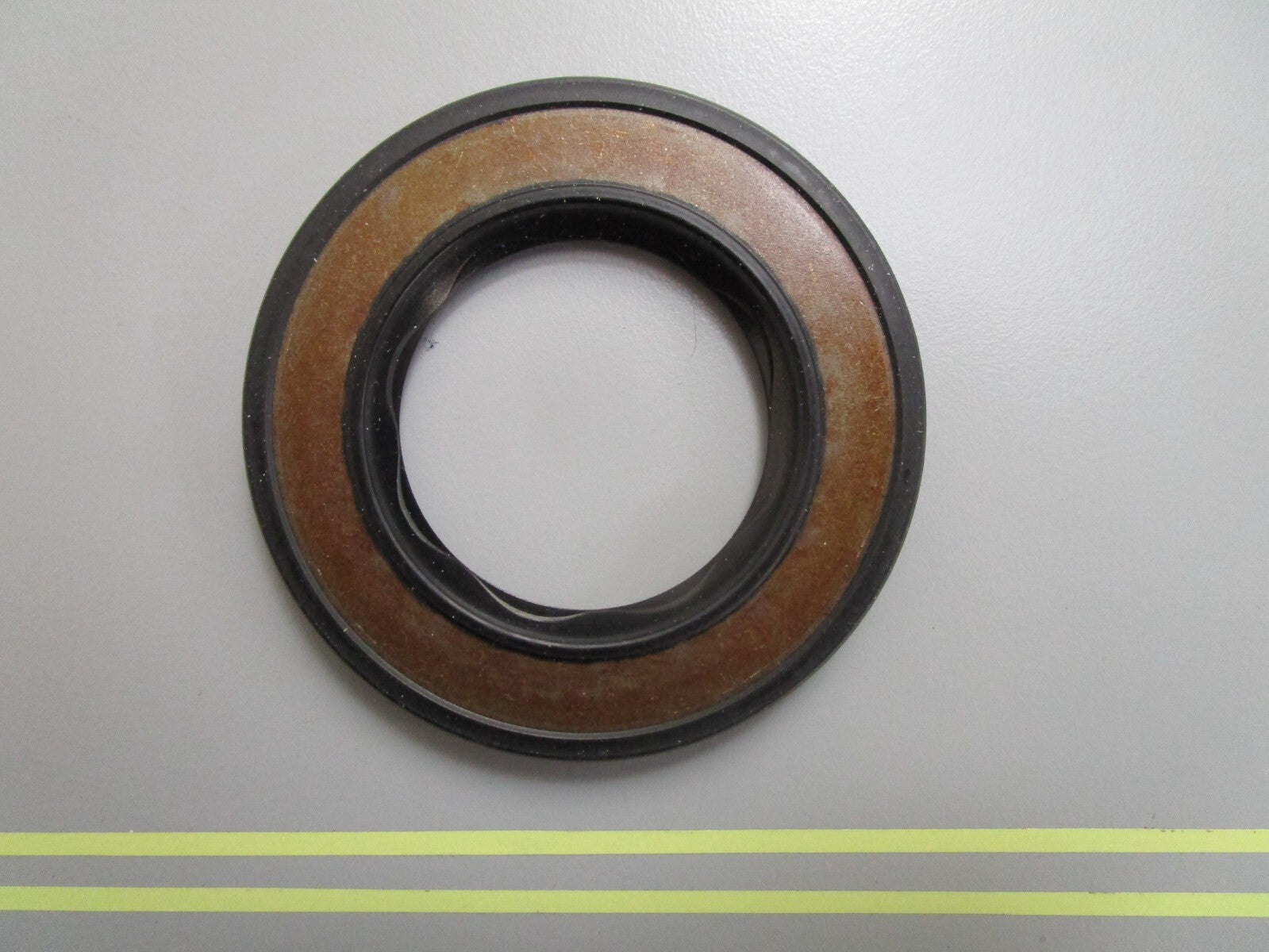 *NEW OEM* 0810 Volvo Penta Sealing Ring 853670