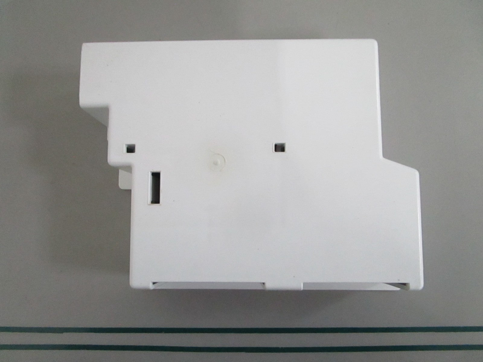 Whirlpool NEW OEM Refrigerator Water Valve Enclosure Cover W10811115 NOS 0820