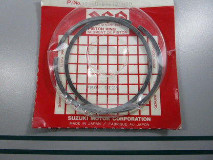 NEW OEM 12140-01C10-050 Suzuki Piston Ring Set 0810