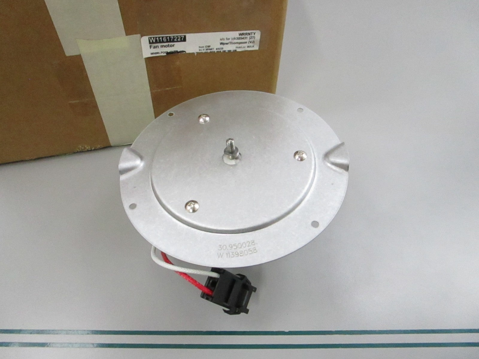 NEW OEM W11617227  Whirlpool Oven Fan Motor 0810