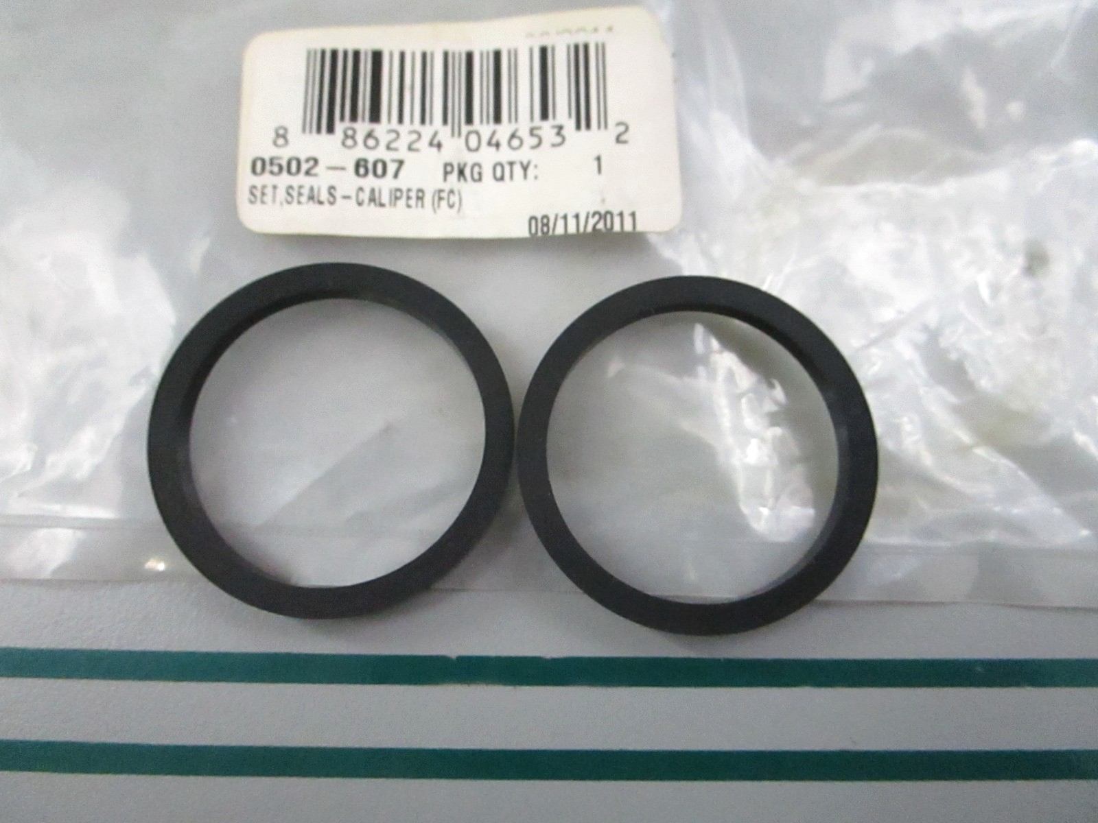 NEW OEM 0502-607 Arctic Cat Seal Set 0810
