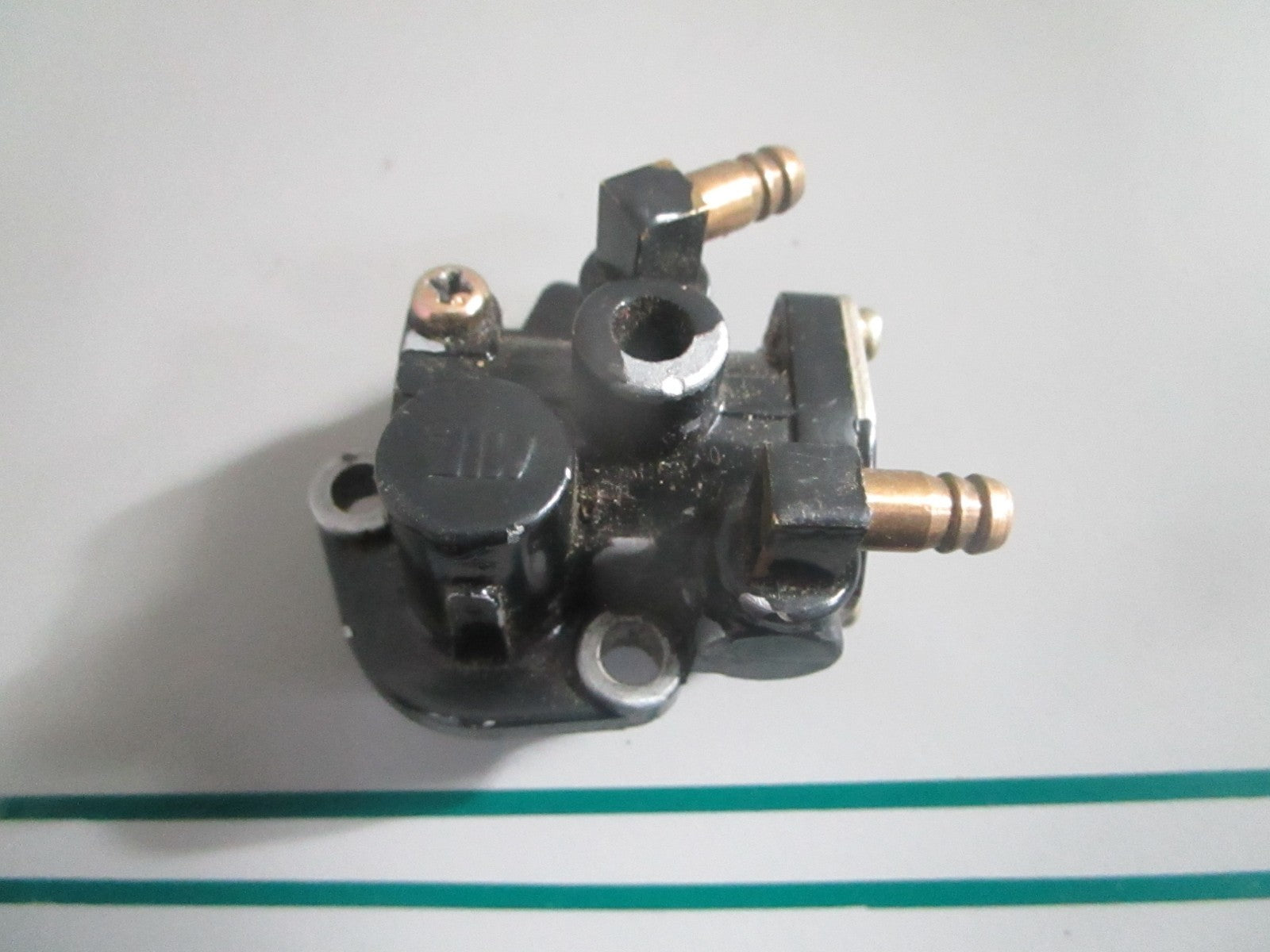 NEW OEM 812690T1 Mercury Quicksilver Oil Injection Pump 0820