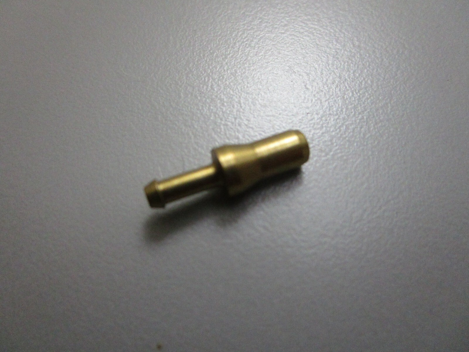 *NEW OEM* 0810 OMC Johnson Evinrude Fitting 328932 0328932