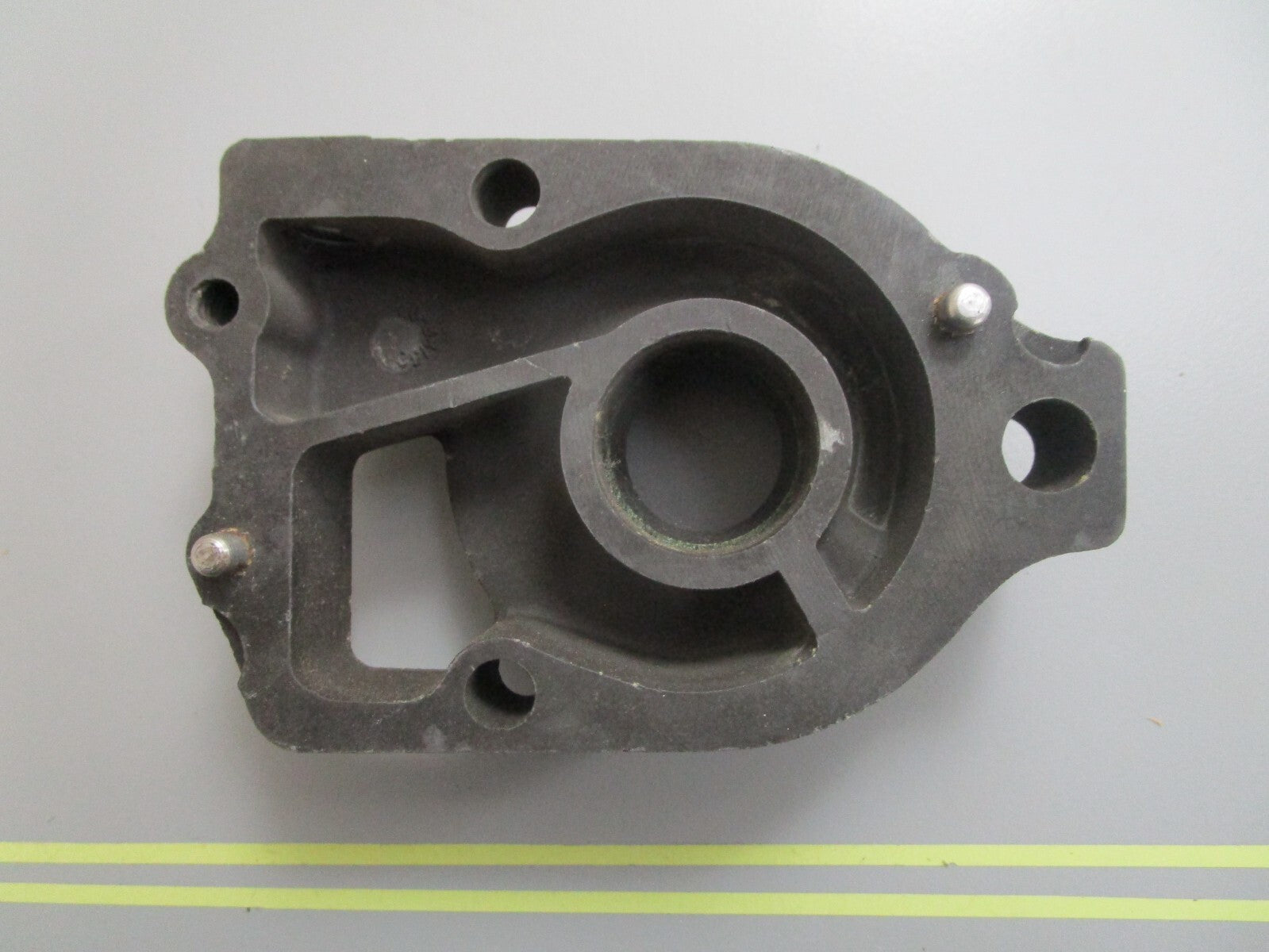 *NEW OEM* 0810 Mercury Quicksilver Water Pump Base 46-33132A1