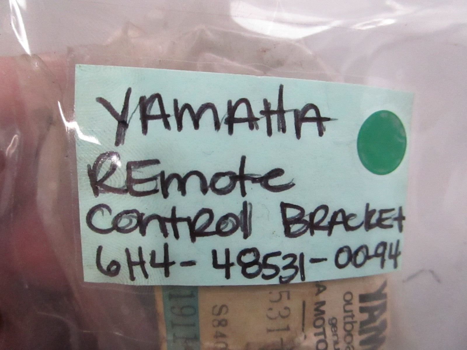 NEW OEM 6H4-48531-00-94 Yamaha Remote Control Bracket 0810