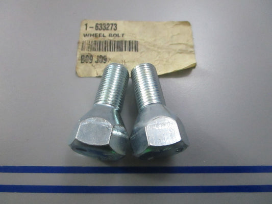 NEW OEM (LOT OF 2) 633273 Toro Wheel Bolt 0810