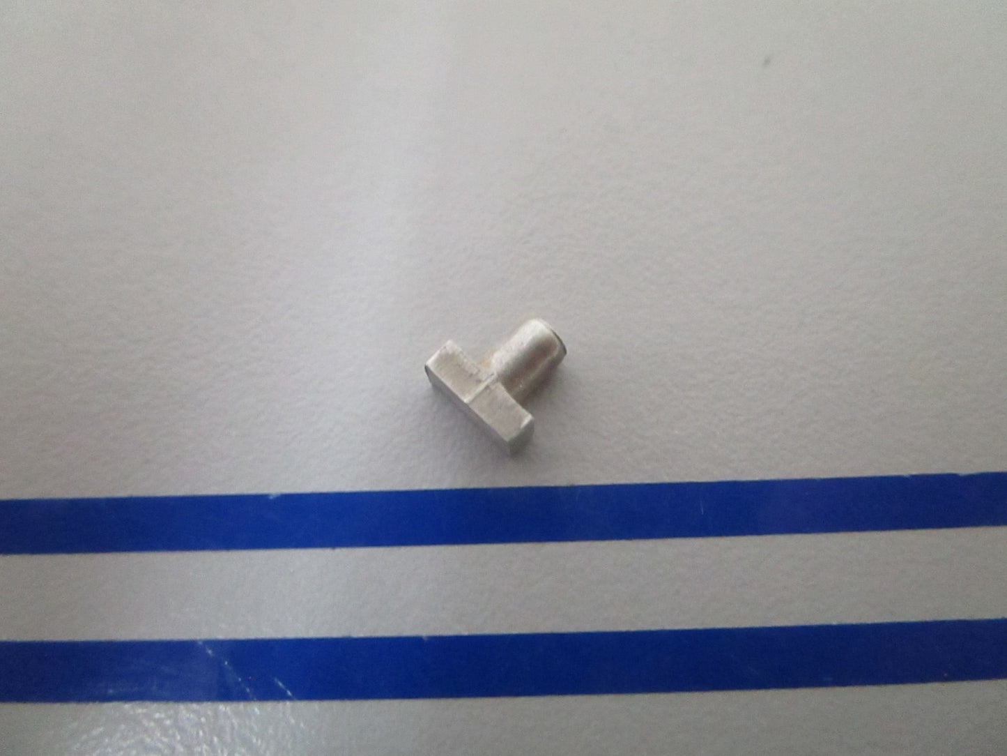 NEW OEM 306196 0306196 OMC Johnson Evinrude Impeller Pin 0810
