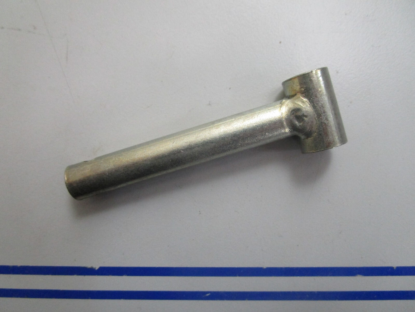 *NEW OEM* 0820 Volvo Penta Spring Guide 463386