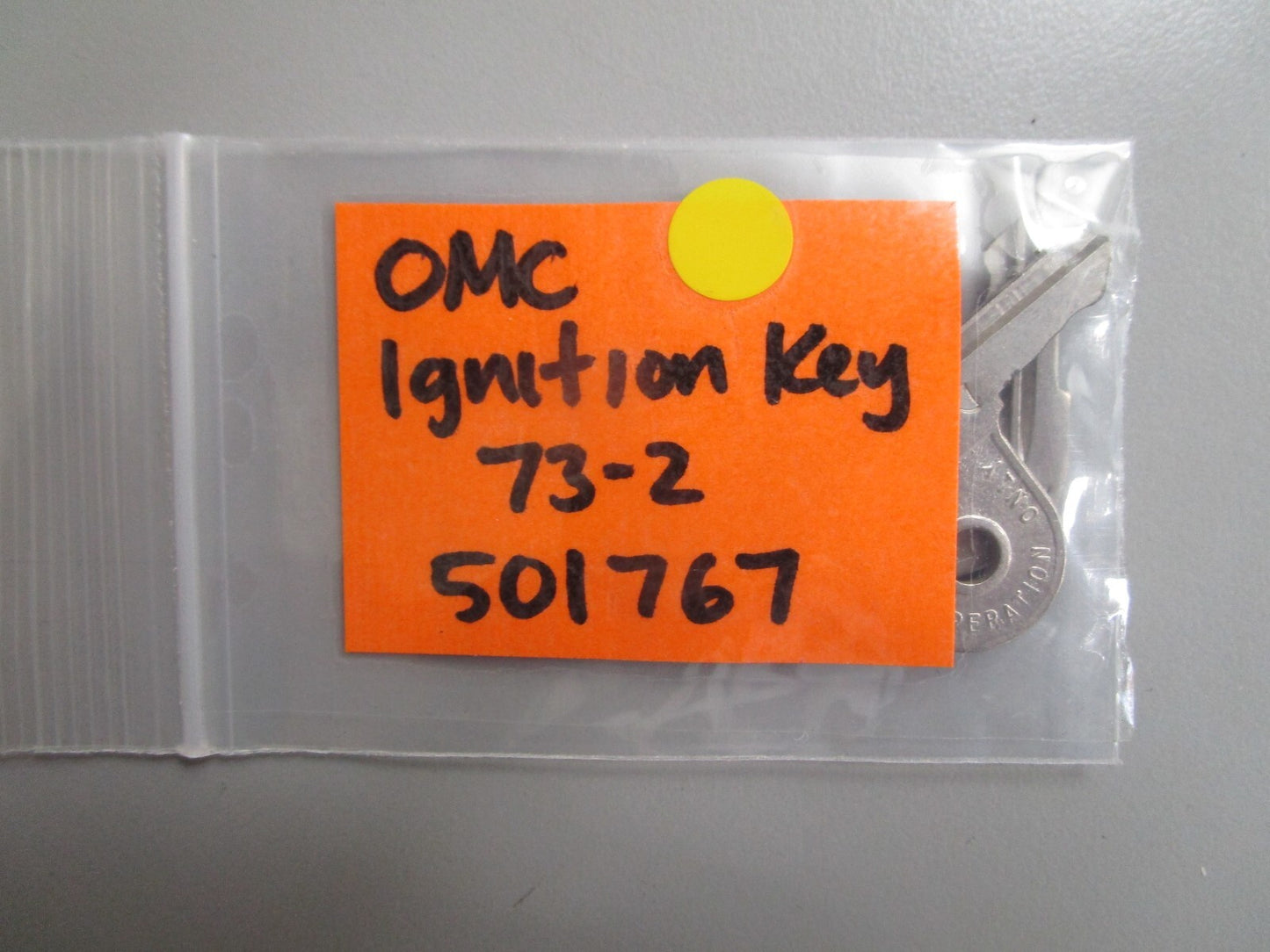*NEW OEM* 0810 OMC Johnson Evinrude Ignition Key 73-2 501767 0501767