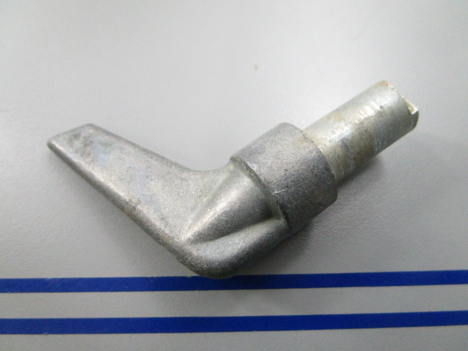 NEW OEM 308293 0308293 OMC Johnson Evinrude Handle 0810