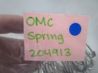*NEW OEM* 0770 OMC Johnson Evinrude Spring 204913 0204913